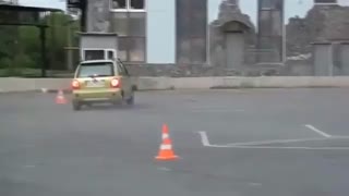 چه میکنه این ام وی ام 110 ریزه میزه !!!