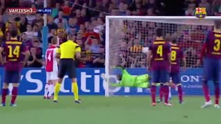 ضربات ایستگاهی فوق العاده از لیونل مسی