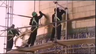 گنبد امام رضا علیهالسلام چگونه شسته میشود؟