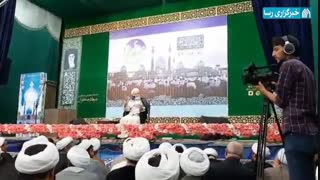 حجت الاسلام والمسلمین قرائتی: تعطیلی پنج‌شنبه‌های حوزه عمر طلاب را تباه می‌کرد