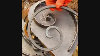 ساخت اشکال مختلف تزئینی با میله های آهنی