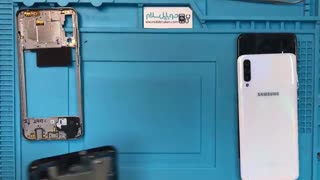 تعویض ال سی دی سامسونگ a70