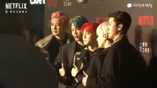 اکسو در فرش سبز فن ایونت فیلم 6underground ✨