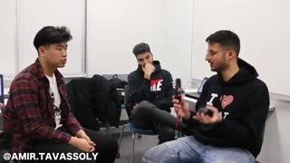 فارسی حرف زدن با خارجی ها و واکنش‌های آنها را ببینید