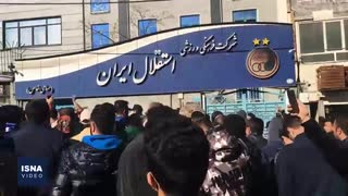 تجمع هواداران استقلال در اعتراض به استعفای استراماچونی