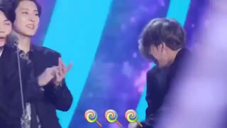 Chanbaek moment at mama 2017